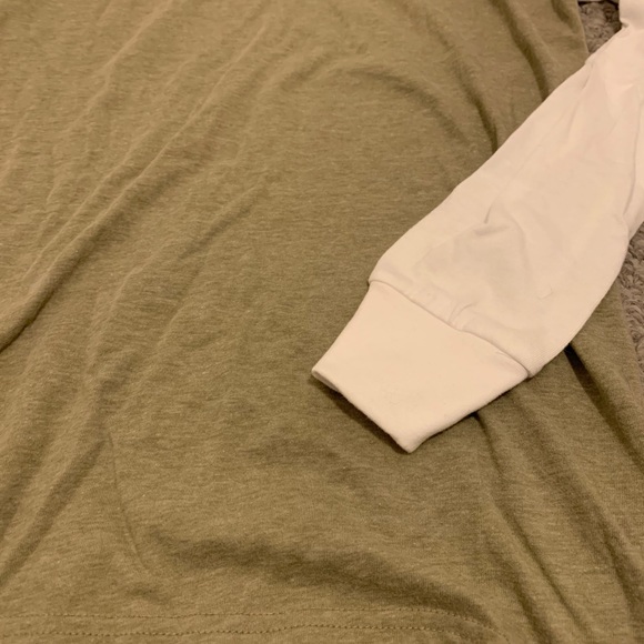 Lularoe Mark top- new - Picture 2 of 4